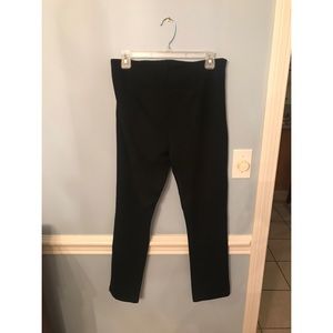 BCBGMAXAZRIA - Black Skinny Pant